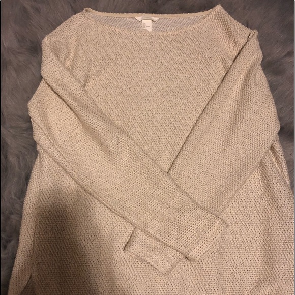H&M Sweater - Picture 1 of 3